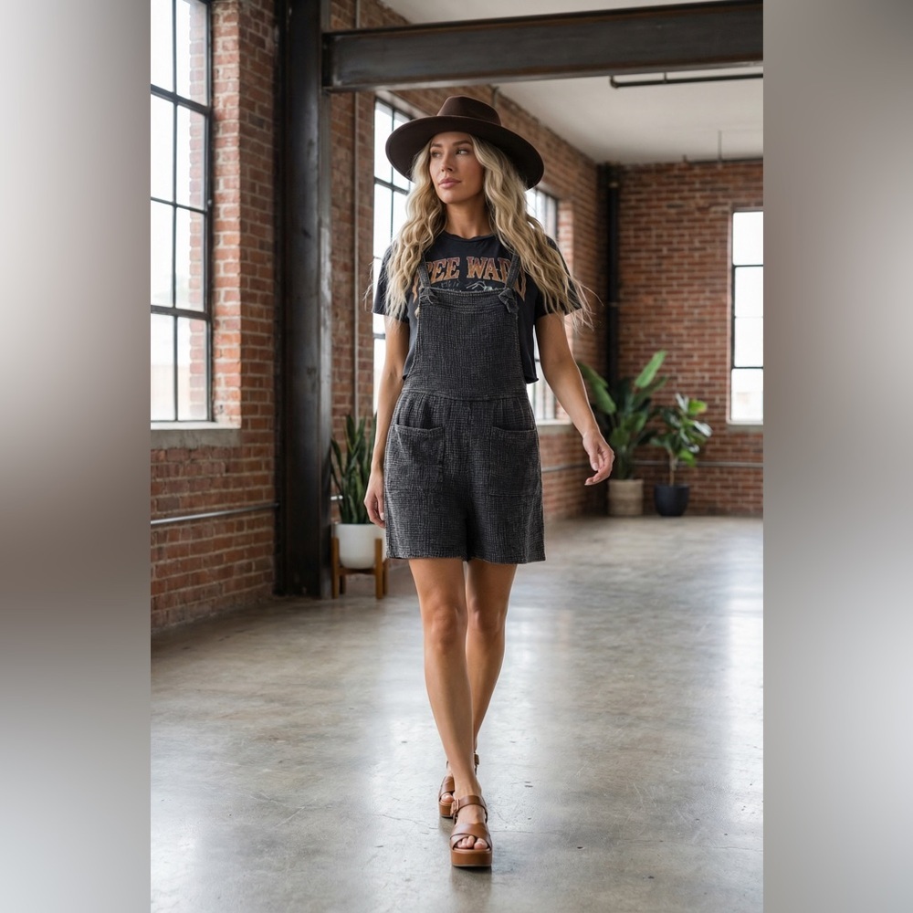NWT Textured Gauze Washed Ash Black Knot Strap Jumper Overalls Shortalls Romper
